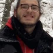 Profesor de inglés estudiante magisterio para mejorar y certificar nivel de inglés en primaria y secundaria